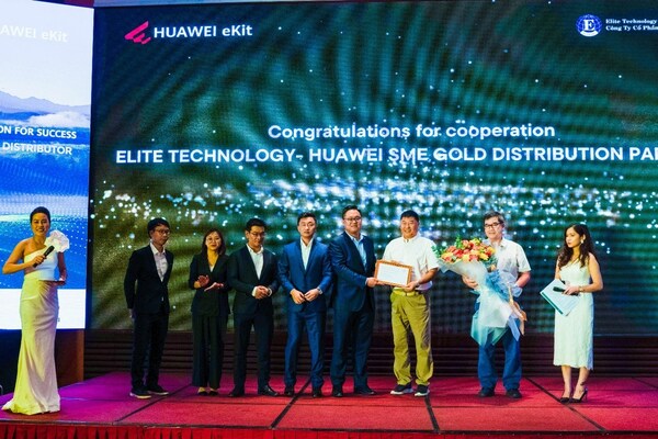 Huawei hợp tác Elite Technology phân phối hệ sinh thái giải pháp HUAWEI eKit tại Việt Nam