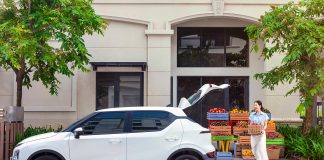 Lý do VinFast VF 5 chinh phục người dùng trẻ: Trang bị ngon, “thách” cả phố thị lẫn đường trường